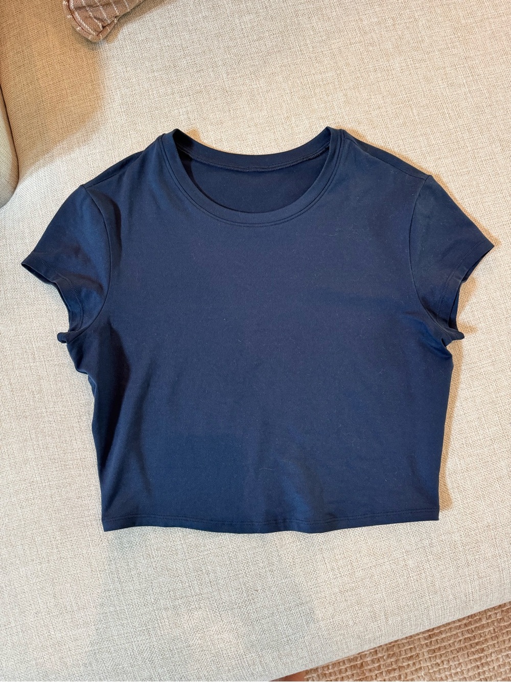 Alo yoga Navy Short Sleeve Crop Tee